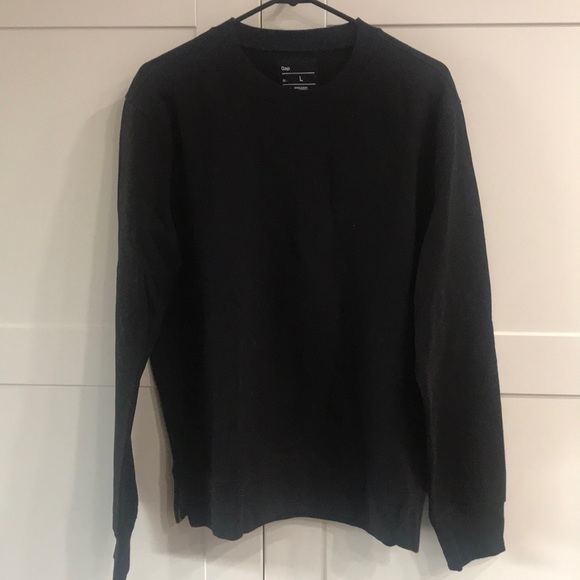 GAP Other - Gap crewneck sweatshirt BRAND NEW